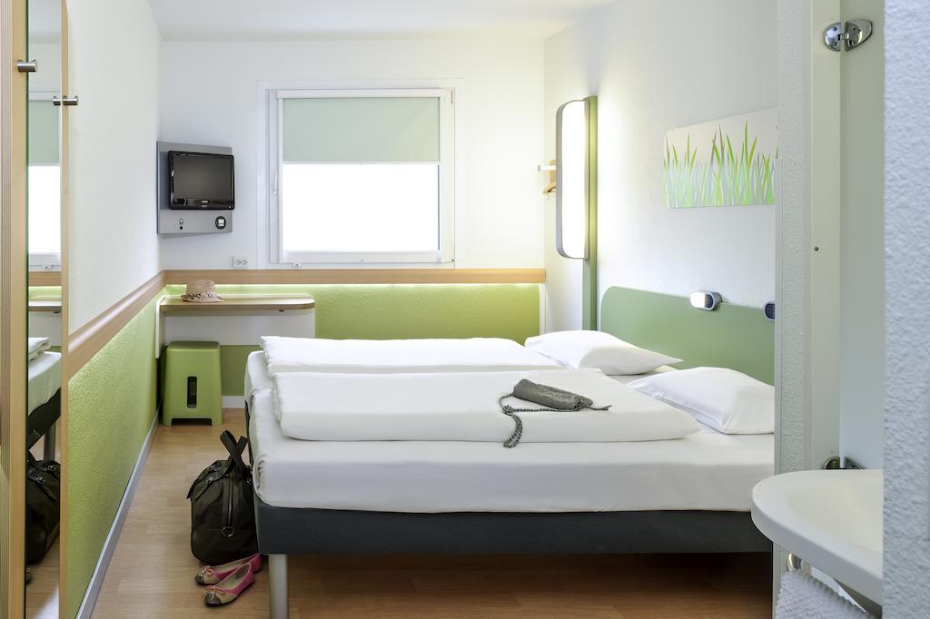 ไอบิส บัดเจ็ต เบอร์ลิน พอตส์ดาเมอร์ พลัทซ์ Hotel ห้อง รูปภาพ
